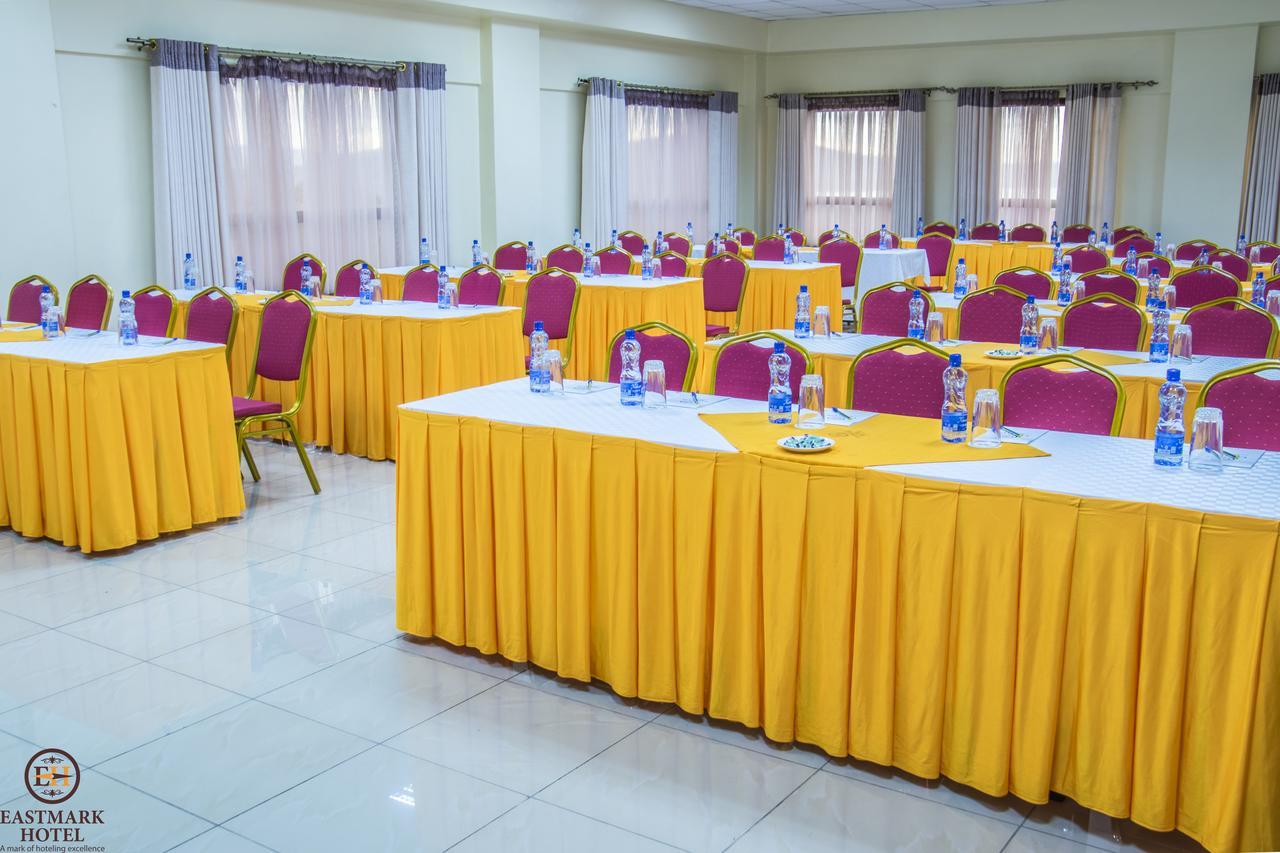 Eastmark Hotel Νακούρου Εξωτερικό φωτογραφία