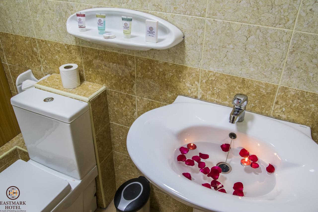 Eastmark Hotel Νακούρου Εξωτερικό φωτογραφία